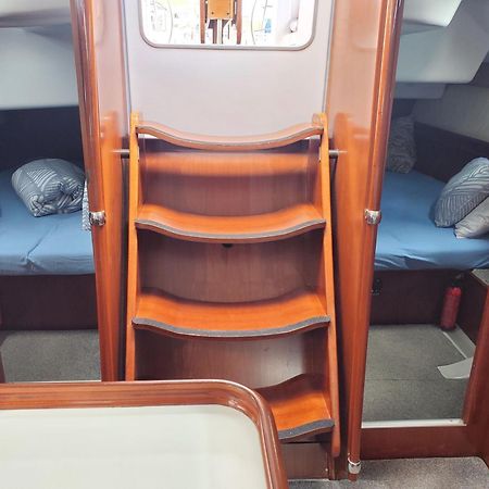 Luxury Yacht Stay "White Dove" Sleeps 6 Gibraltar Exteriér fotografie