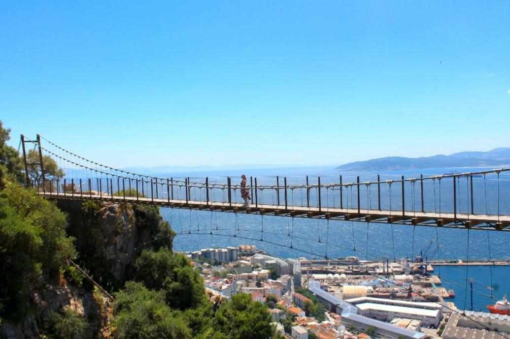 Luxury Yacht Stay "White Dove" Sleeps 6 Gibraltar Exteriér fotografie