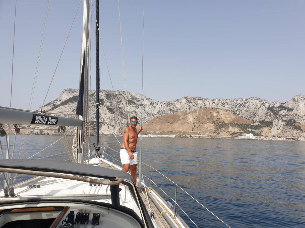 Luxury Yacht Stay "White Dove" Sleeps 6 Gibraltar Exteriér fotografie